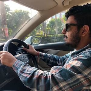 Meet your Posher, Anuj